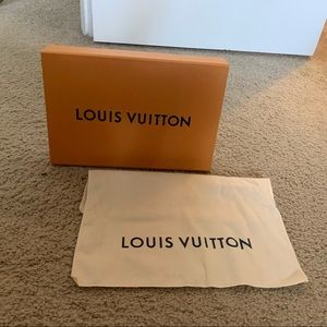 Louis Vitton dust bag & box